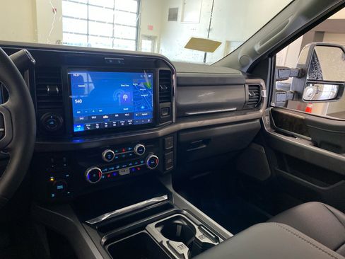 New 2026 Ford F350 Lariat w/ Lariat Ultimate Package image 12