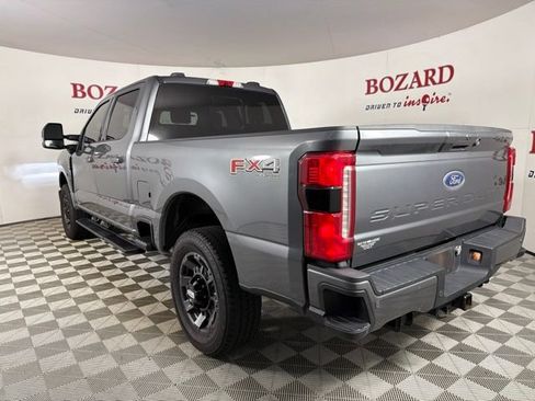 Used 2023 Ford F250 Lariat w/ Lariat Ultimate Package AWD/4WD image 6