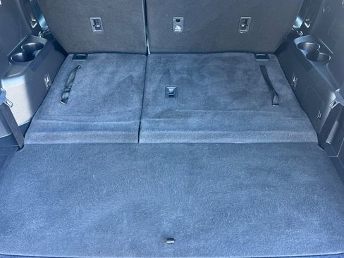 Certified 2022 Toyota Highlander XLE image 16