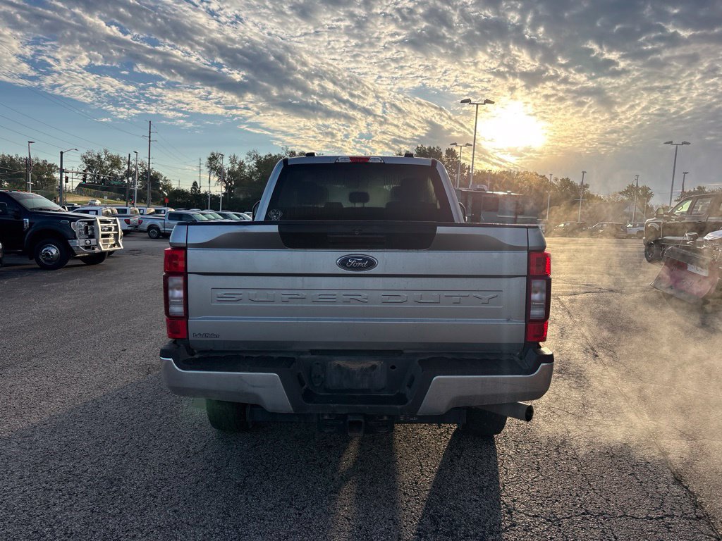 Used 2022 Ford F250 XLT AWD/4WD image 6