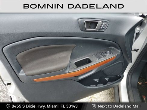 Used 2021 Ford EcoSport SE w/ SE Convenience Package image 14