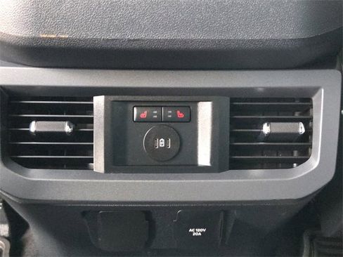 Used 2024 Ford F350 Lariat w/ Lariat Ultimate Package image 16