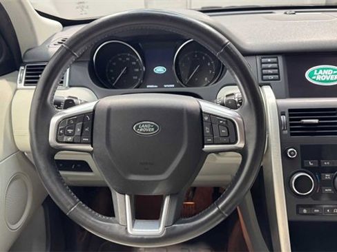 Used 2019 Land Rover Discovery Sport HSE image 20