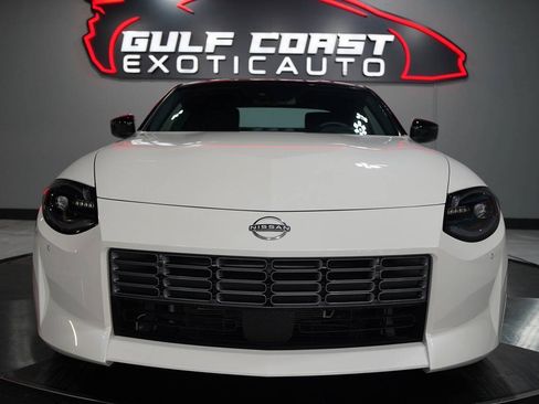 Used 2025 Nissan Z Sport w/ Floor Mat Package RWD image 13