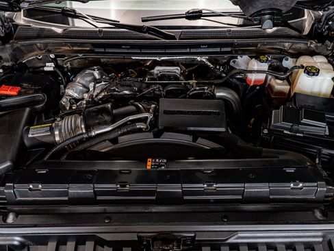 Used 2024 GMC Sierra 3500 Denali w/ Denali Reserve Package image 35