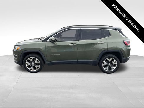 Used 2019 Jeep Compass Limited AWD/4WD image 4