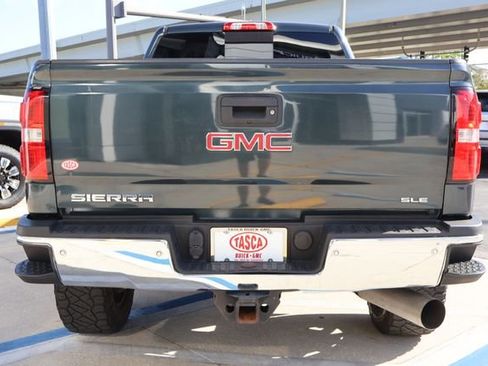 Used 2018 GMC Sierra 2500 SLE w/ SLE Preferred Package image 6