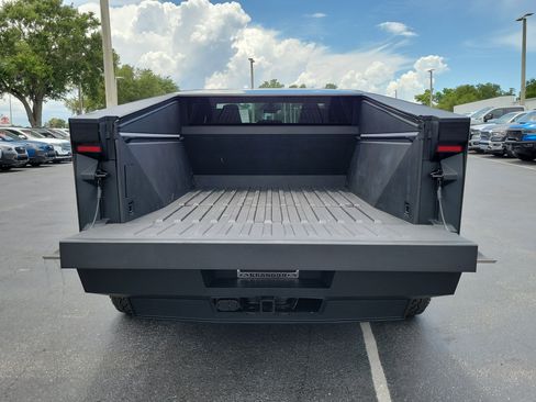 Used 2024 Tesla Cybertruck Cyberbeast AWD/4WD image 9