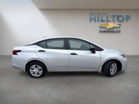 Used 2024 Nissan Versa S w/ Trunk Package FWD image 4