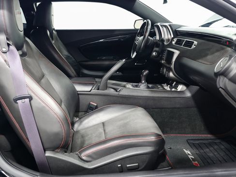 Used 2013 Chevrolet Camaro ZL1 image 23