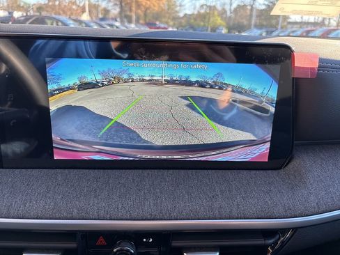 New 2026 Nissan Kicks SV w/ SV Premium Package image 12