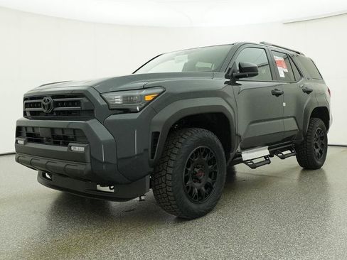 New 2026 Toyota 4Runner SR5 AWD/4WD image 6