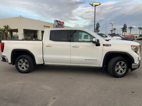 Used 2024 GMC Sierra 1500 SLT image 8