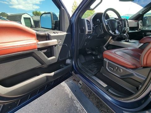 Used 2019 Ford F150 Platinum w/ Technology Package AWD/4WD image 22