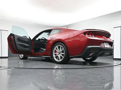 Used 2024 Ford Mustang GT Premium RWD image 34