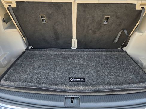 Used 2024 Volkswagen Atlas SE FWD image 30
