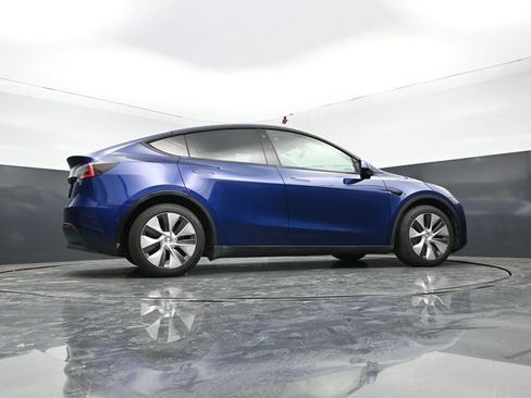Used 2021 Tesla Model Y Long Range AWD/4WD image 44