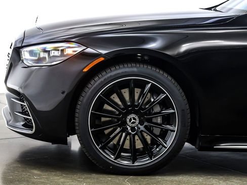 New 2026 Mercedes-Benz S 580 4MATIC Sedan image 10