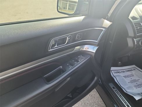 Used 2019 Ford Explorer Sport w/ Equipment Group 401A image 11