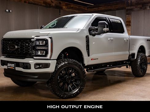 Used 2026 Ford F250 XLT w/ XLT Premium Package image 5