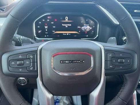 New 2026 GMC Sierra 1500 Denali w/ Denali Reserve Package AWD/4WD image 21