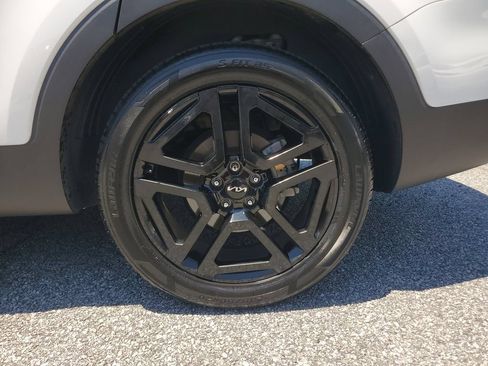 Used 2023 Kia Telluride SX AWD/4WD image 12