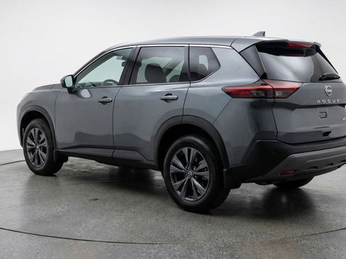 Used 2025 Nissan Rogue SV AWD/4WD image 5