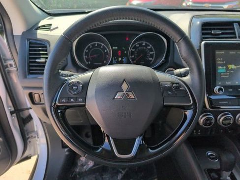 Used 2025 Mitsubishi Outlander Sport SE AWD/4WD image 22