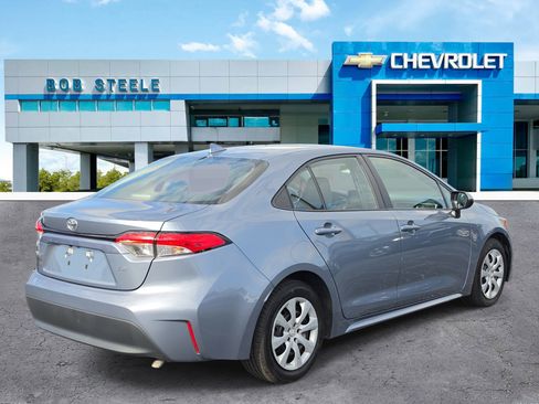 Used 2023 Toyota Corolla LE FWD image 4