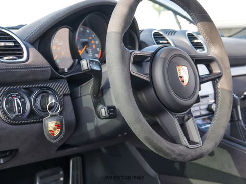 Used 2023 Porsche 718 Cayman GT4 RS image 31