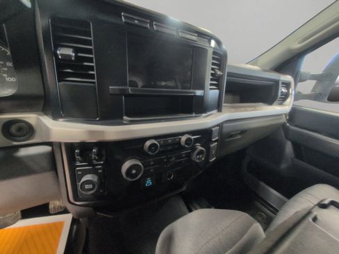 Used 2023 Ford F250 XL w/ STX Appearance Package image 11