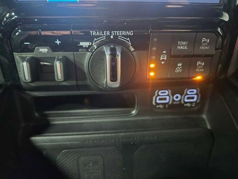 Used 2023 RAM 1500 Limited image 22