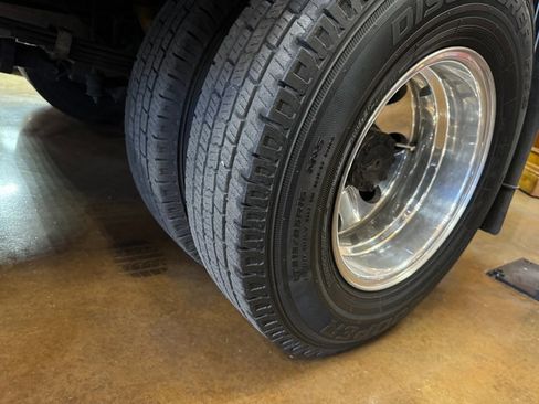 Used 1990 Ford F350 2WD SuperCab DRW image 15