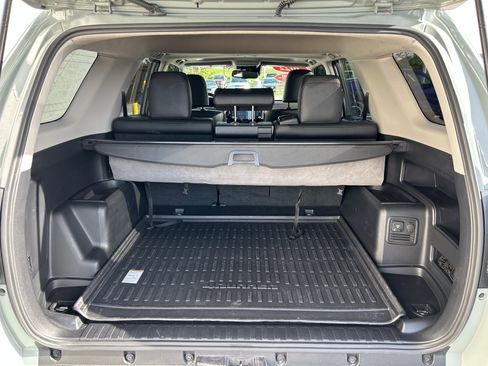 Certified 2022 Toyota 4Runner TRD Off-Road Premium w/ Moonroof Package AWD/4WD image 21
