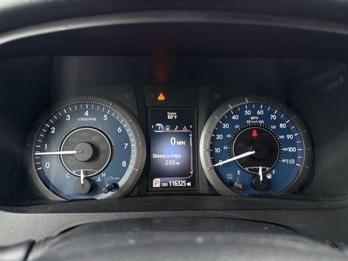 Used 2017 Toyota Sienna XLE image 15