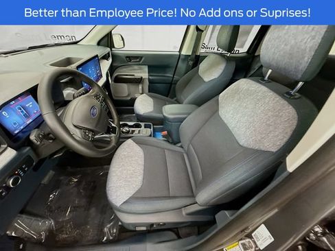 New 2026 Ford Maverick XLT w/ XLT Luxury Package FWD image 20