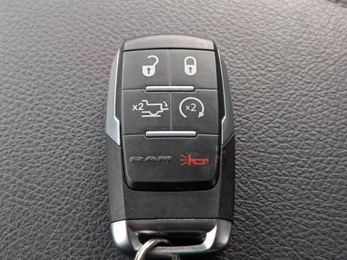 Used 2023 RAM 2500 Laramie AWD/4WD image 31