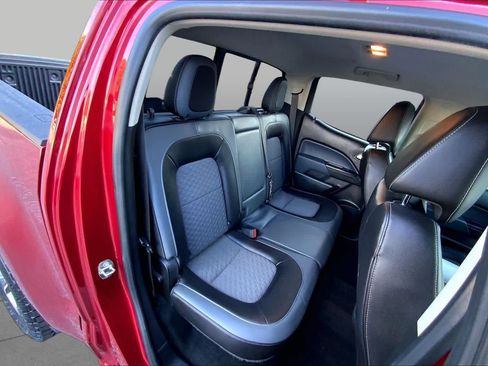 Used 2018 Chevrolet Colorado Z71 AWD/4WD image 19