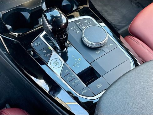 Used 2023 BMW X3 sDrive30i w/ M Sport Package image 17