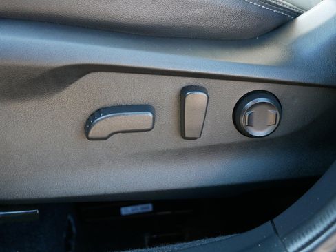 Used 2024 Subaru Forester Limited image 20