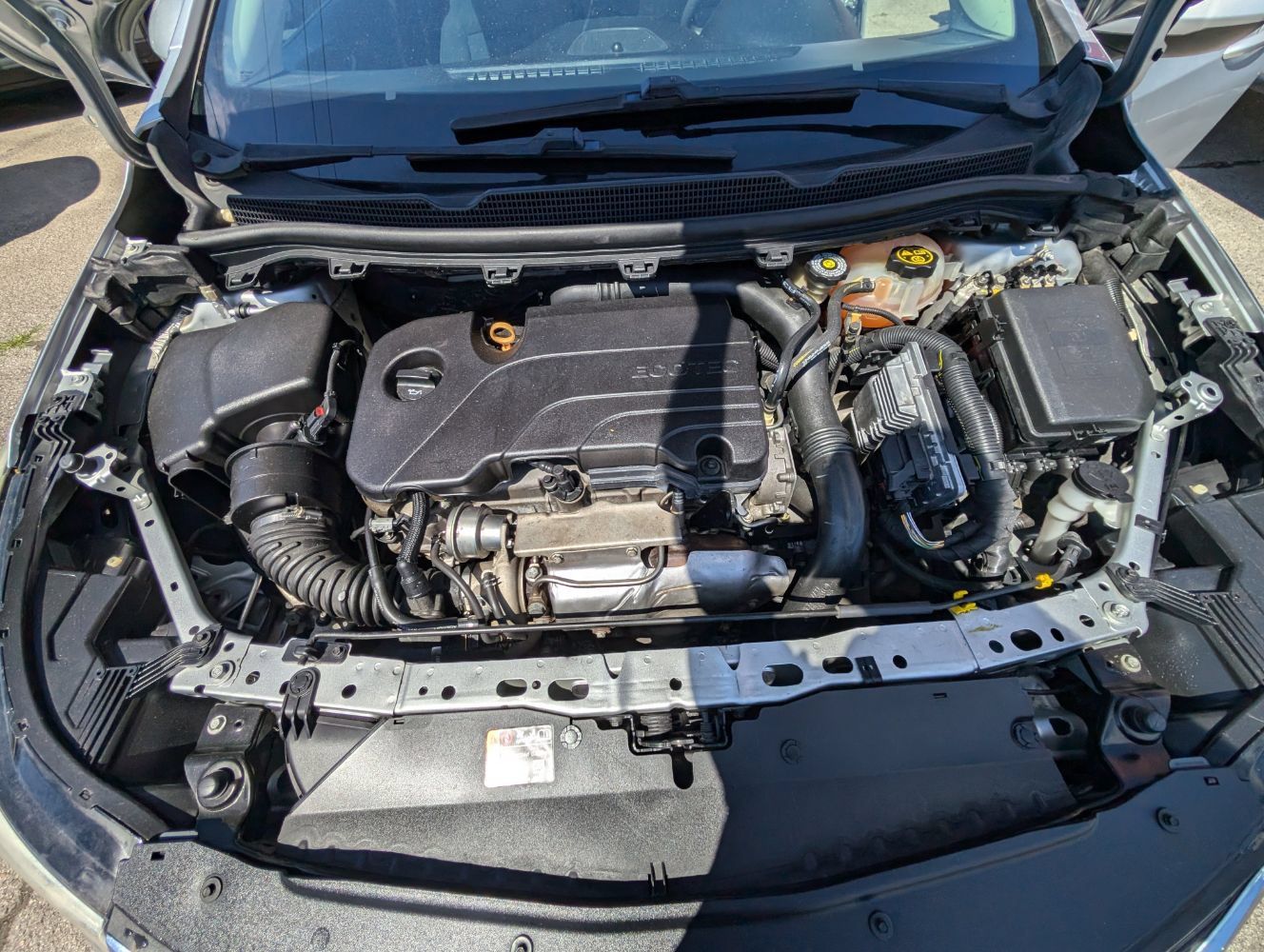 Used 2018 Chevrolet Cruze LS FWD image 10