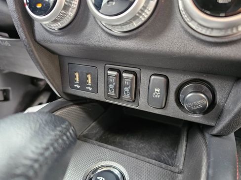 Used 2024 Mitsubishi Outlander Sport SE image 11