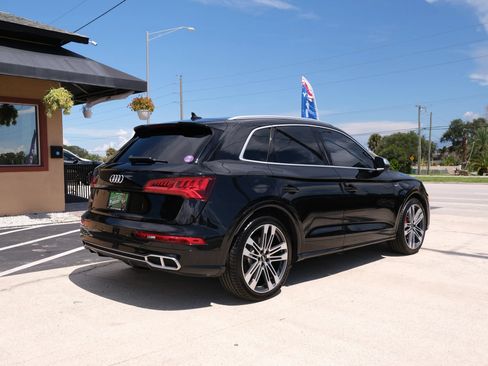 Used 2018 Audi SQ5 Prestige w/ Prestige Package AWD/4WD image 5