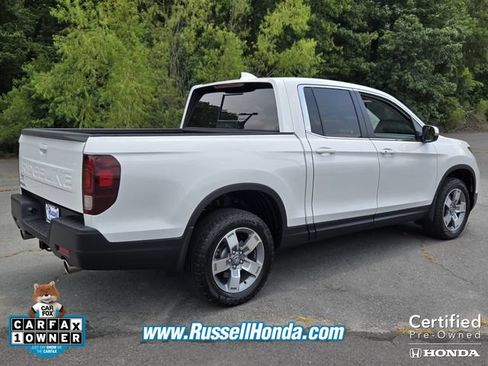 Certified 2025 Honda Ridgeline RTL image 3