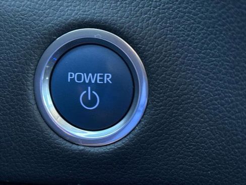 Certified 2024 Toyota Sequoia Limited image 19