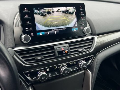 Used 2022 Honda Accord Sport image 18