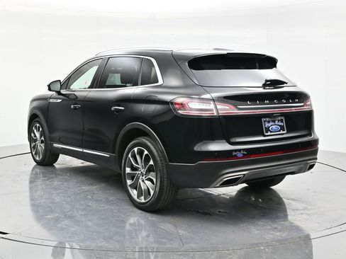 Used 2022 Lincoln Nautilus Reserve AWD/4WD image 7