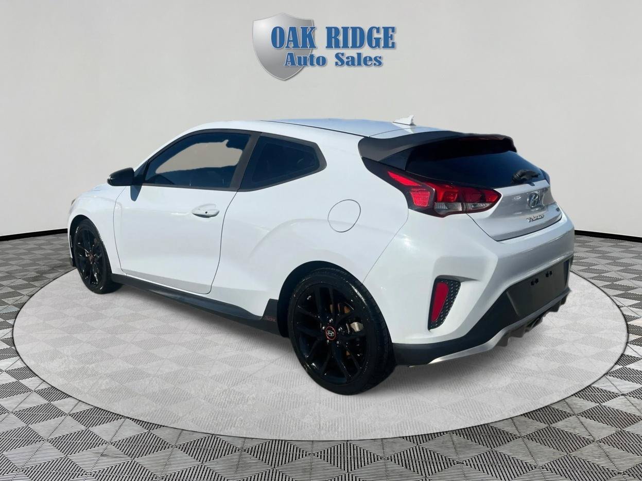 Used 2019 Hyundai Veloster Turbo R-Spec FWD image 7