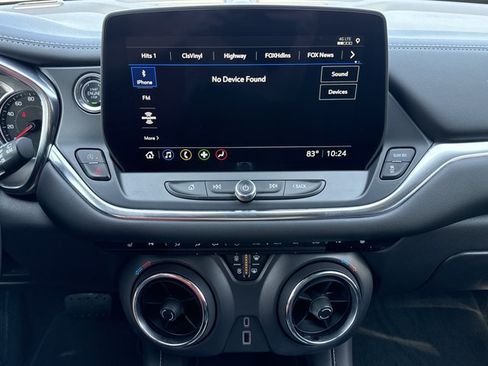 Used 2024 Chevrolet Blazer LT w/ Driver Confidence Package FWD image 16