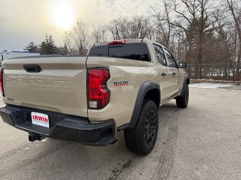 Certified 2024 Chevrolet Colorado Trail Boss w/ Advanced Trailering Package image 16